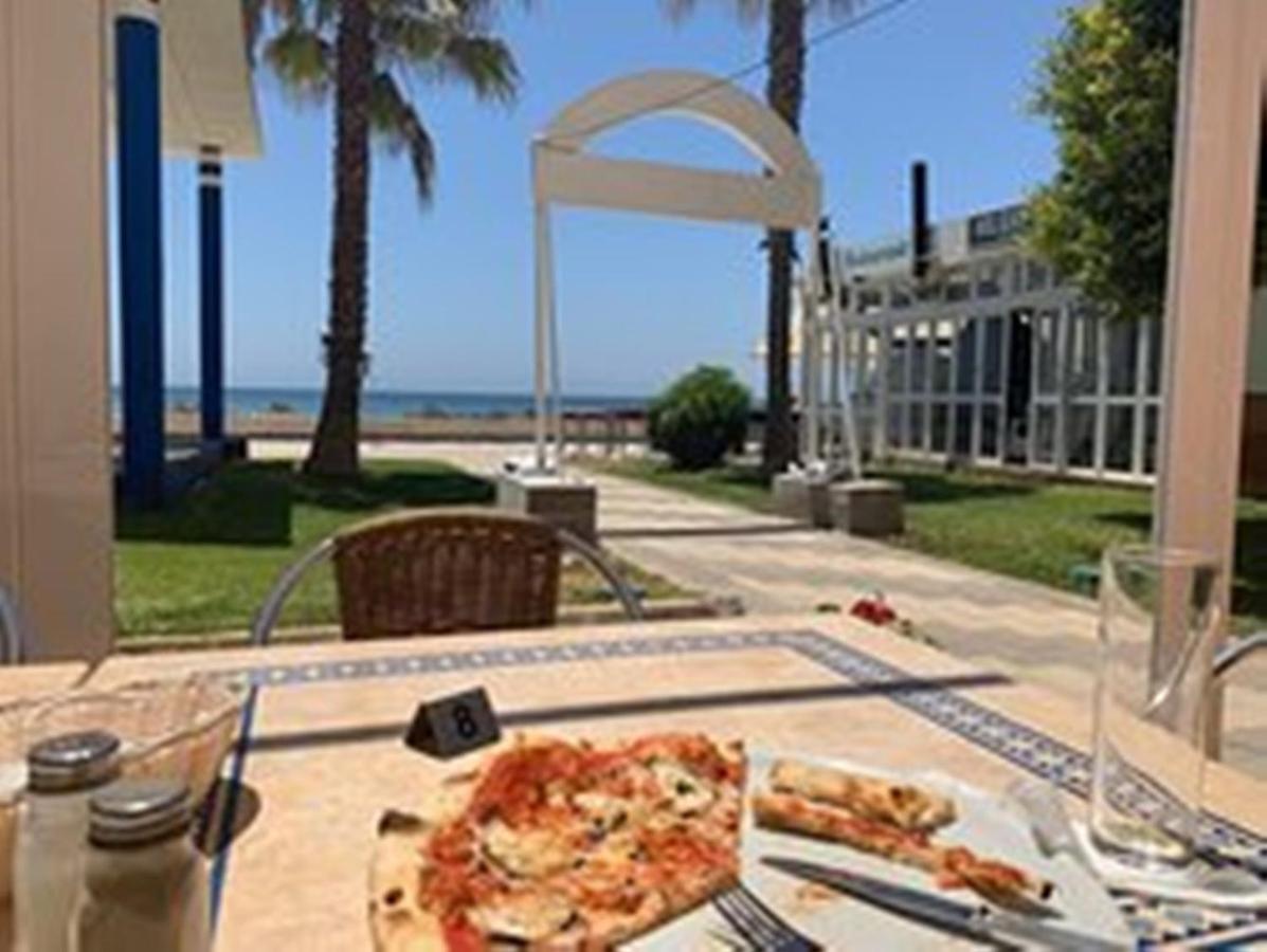 Beachfront 82 トロクス・コスタ エクステリア 写真